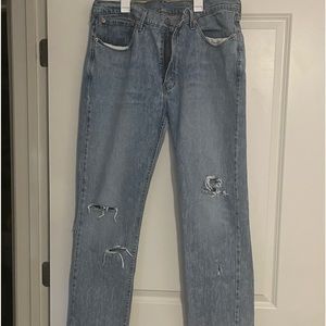 Levi’s distressed jeans